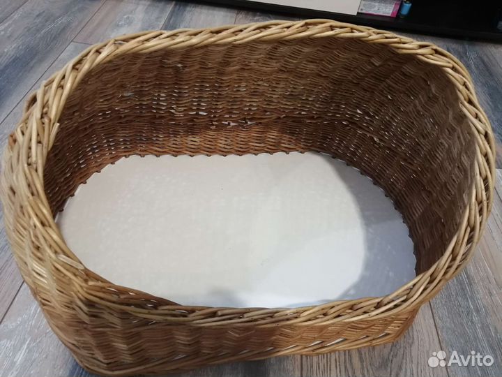 Лежанка для кошек