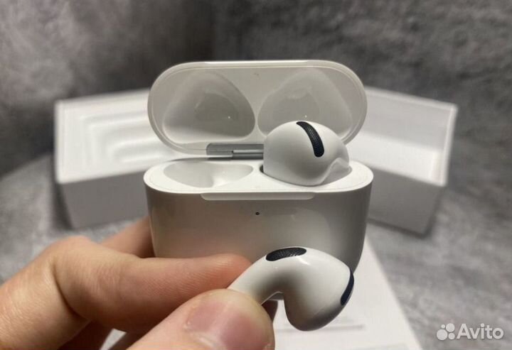 Airpods 4 с шумоподавлением