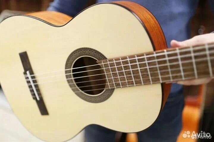 Yamaha C40 новая, аналог