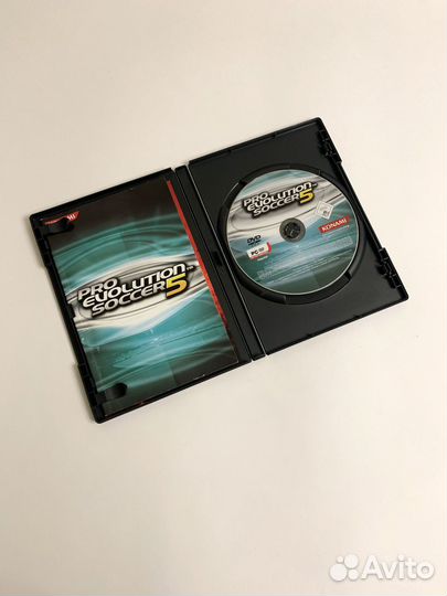 Pro Evolution Soccer 5 зарубежная лицензия DVD-box