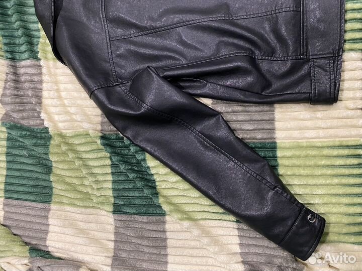 Куртка кожаная женская