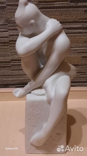 Фарфоровые статуэтки