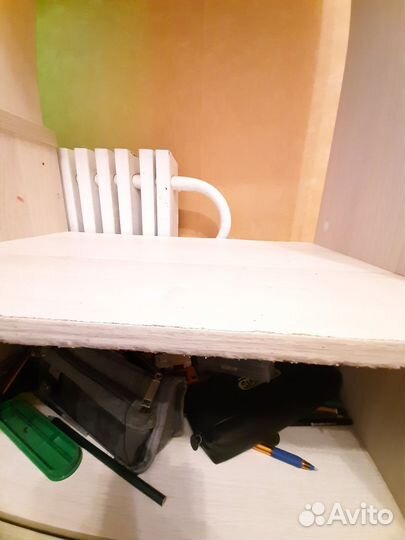 Компьютерный стол со шкафчиками