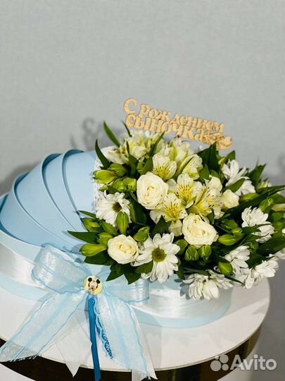 Букет на выписку в колясочке