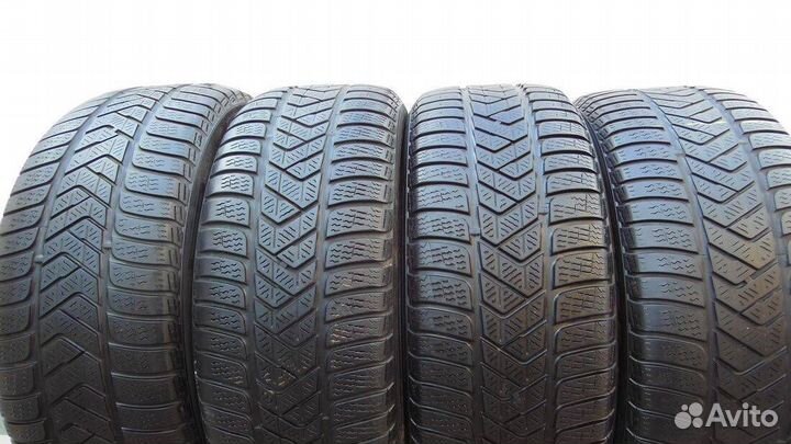 Pirelli Winter Sottozero 3 225/40 R18 92V