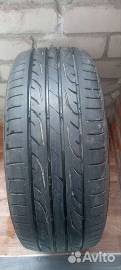 Dunlop SP Sport LM704 215/55 R16