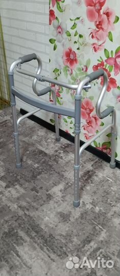 Ходунки для взрослых