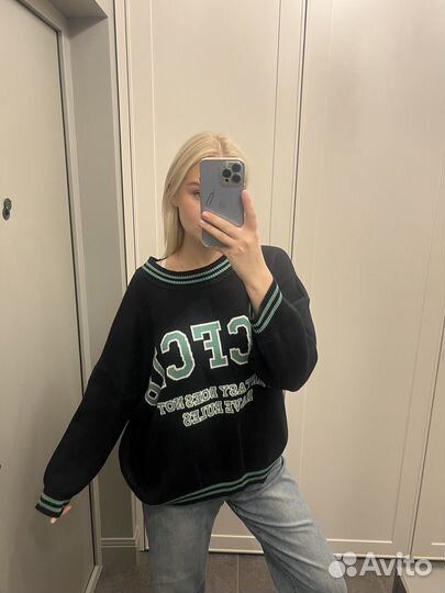 Свитер женский