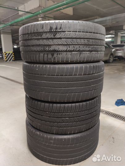 Michelin Pilot Sport All Season 4 255/40 R21 и 265/40 R21 105Y