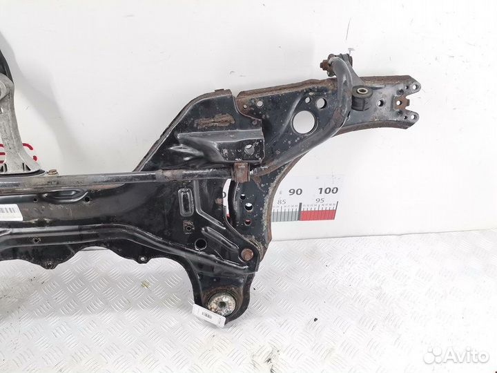 Балка для Volkswagen Golf 4