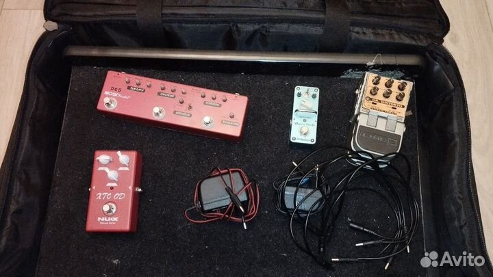Разное гитарное оборудование