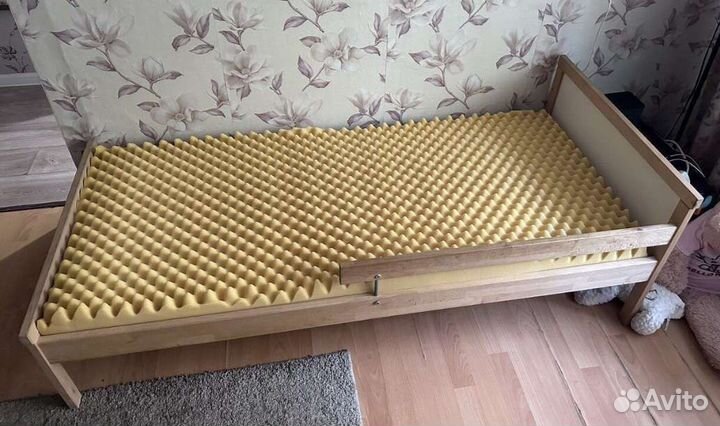 Кровать Икеа (с матрасом) 70*160