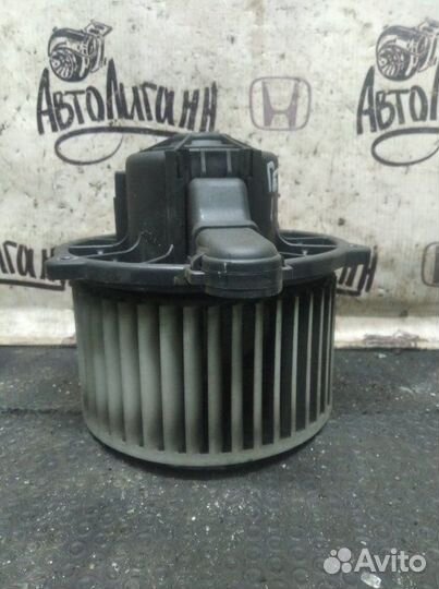 Моторчик печки Hyundai Getz G4EE 2010