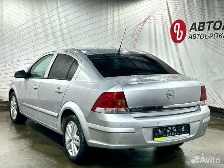 Opel Astra 1.8 МТ, 2008, 170 500 км