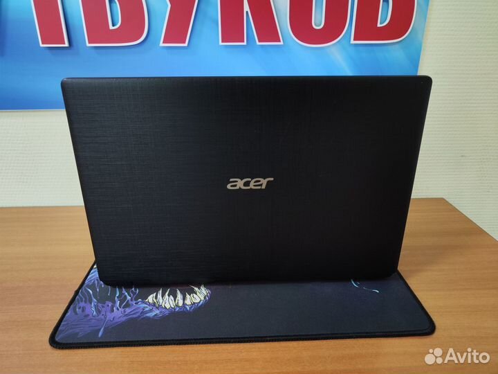 Ноутбук Acer / как новый / гарантия