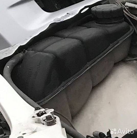 Бачок расширительный Mercedes W210 E-Class
