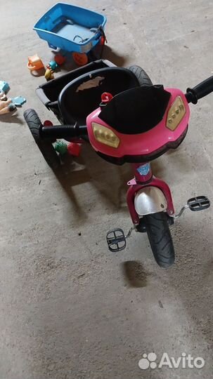 Трехколесный велосипед