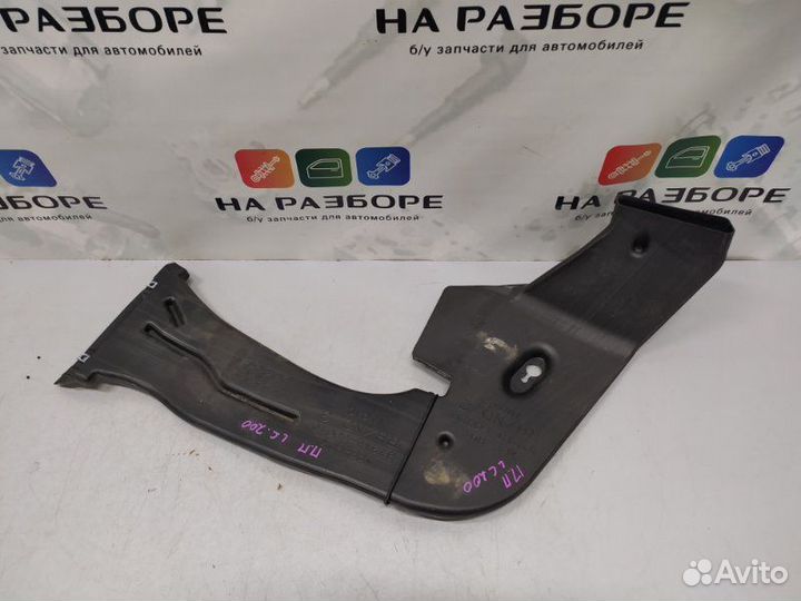 Воздуховод передний правый Toyota Land Cruiser 200