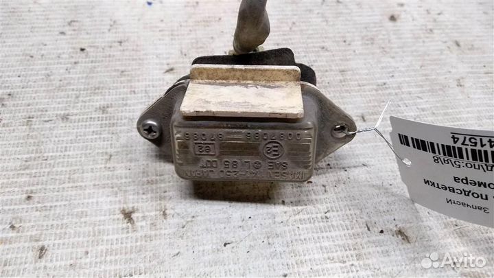 Фонарь подсветки номера Mitsubishi Galant E3 88-9