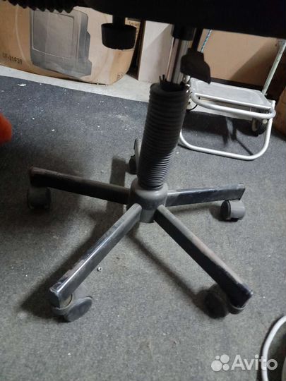 Компьютерное кресло