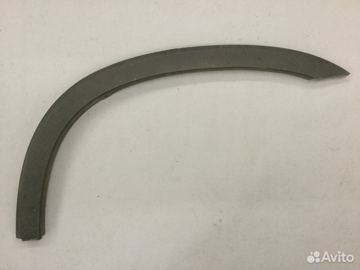Накладка заднего крыла левого Киа Соренто с 2009г