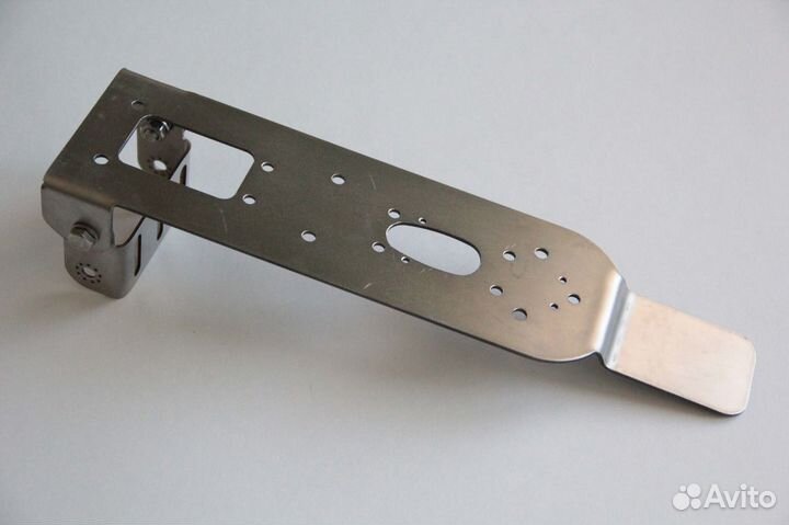 Крепления датчика эхолота универсальное