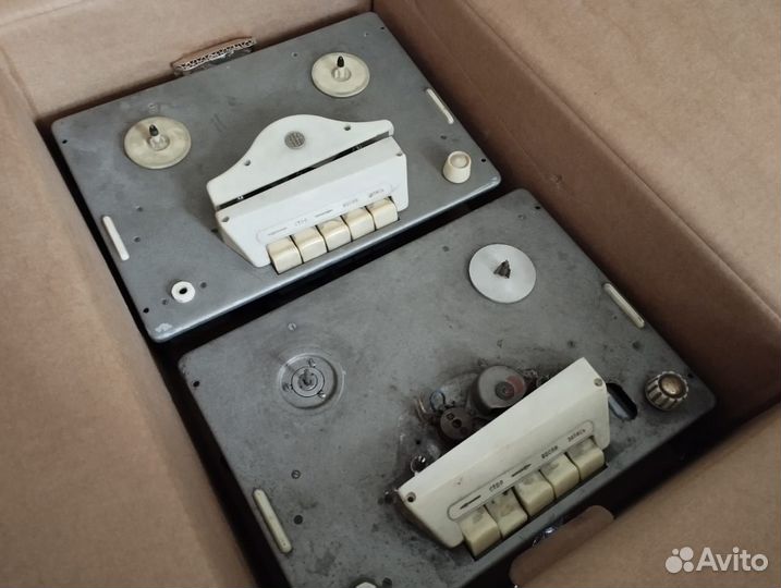 Ламповый катушечный магнитофон