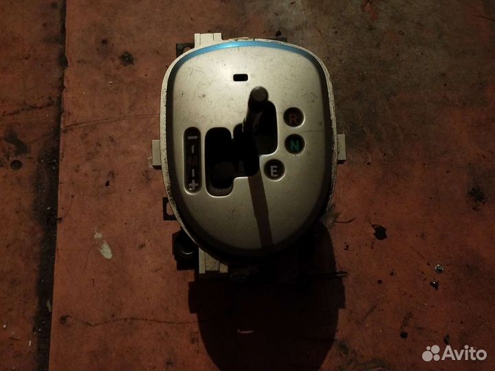 Коробка робот