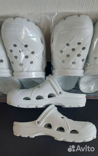 Сабо эва перфорир-е с ремешком мужские. Разм.44;45