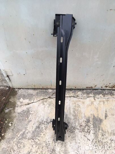 Усилитель заднего бампера BMW 5 F10