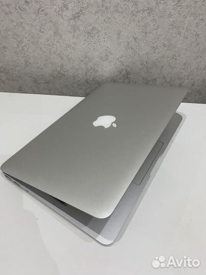 Apple MacBook Air 2010