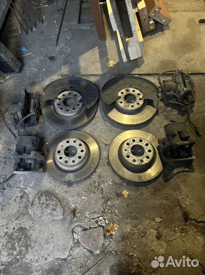 Суппорта VAG Passat B7