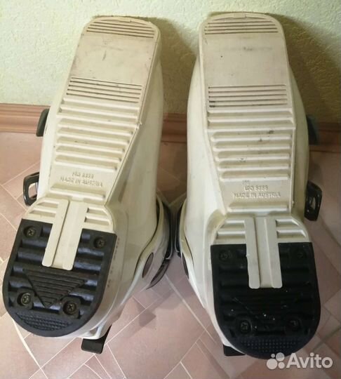 Женские горнолыжные ботинки