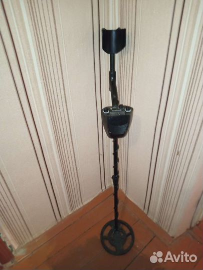 Продам металлоискатель