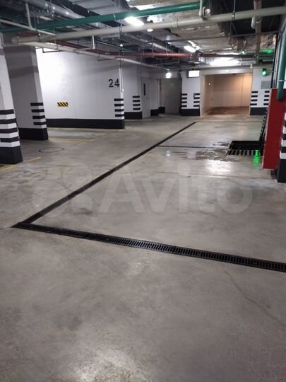 Машиноместо, 14 м²