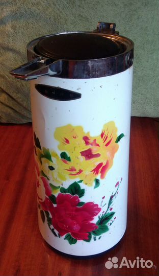 Термос - 2 л. с помпой стекло