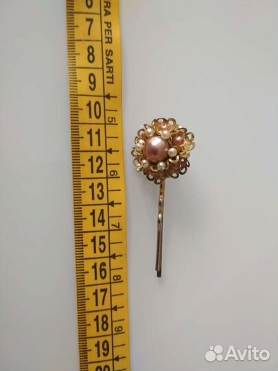 Заколки для волос