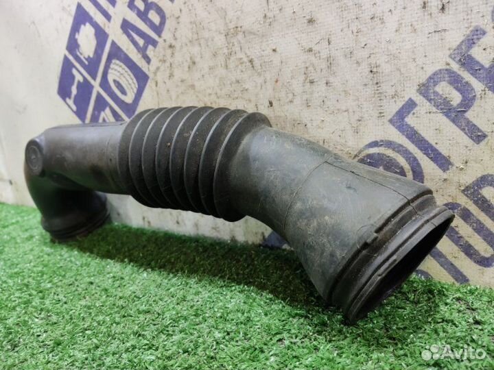 Патрубок воздушного фильтра Ford Fusion хэтчбек