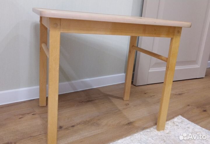 Детский стол