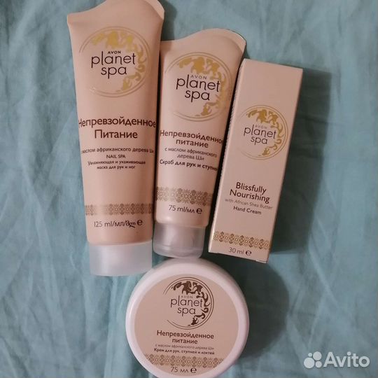 Набор косметики avon