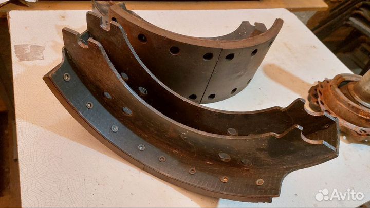 Тормозные колодки камаз