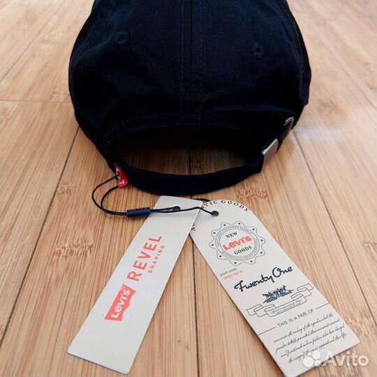 Кепка бейсболка Levi's premium