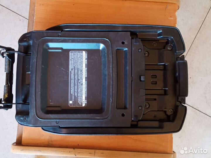 Подлокотник Toyota Land Cruiser Prado 150