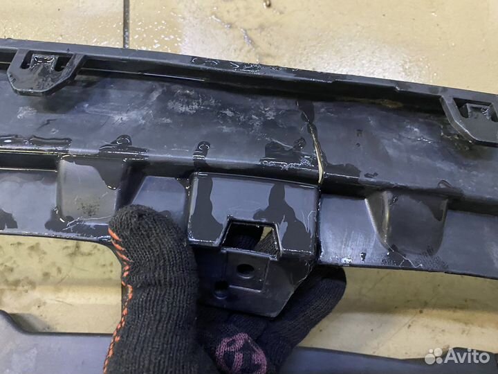 Облицовка бампера Mercedes-Benz