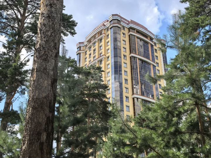 4-к. квартира, 127,7 м², 7/20 эт.