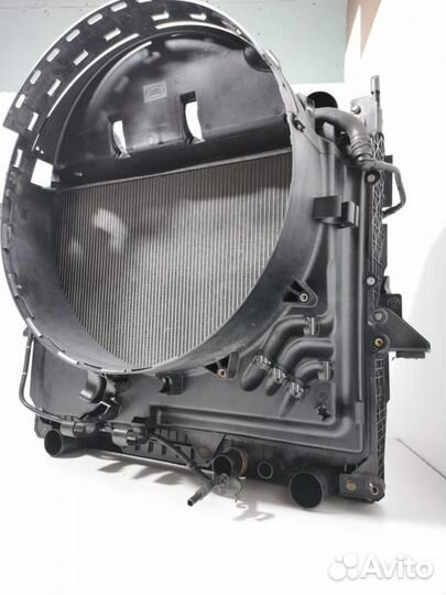 Кассета радиаторов Land Rover Discovery 4 рест