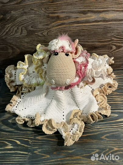 Вязаная игрушка корова