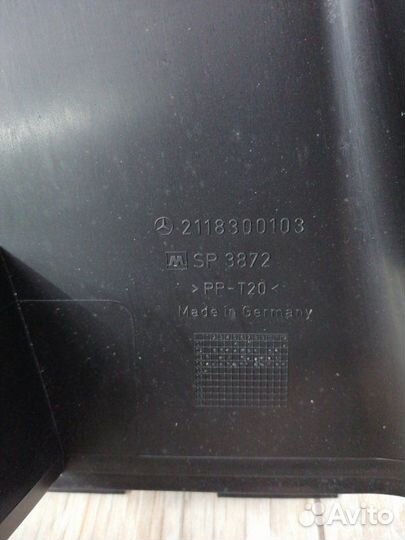 Корпус салонного фильтра Mercedes Cls W219 3.5