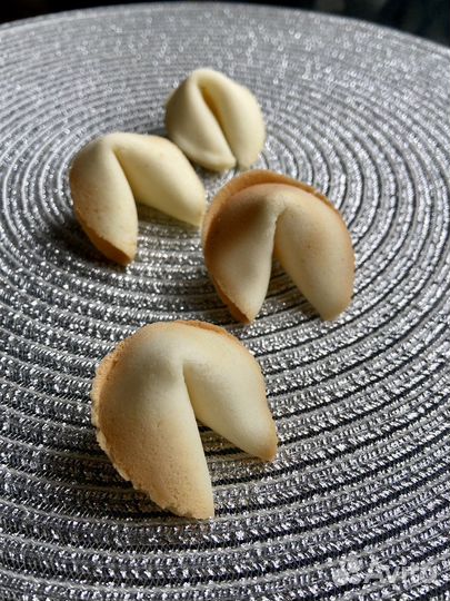 Печенье с предсказанием на новый год