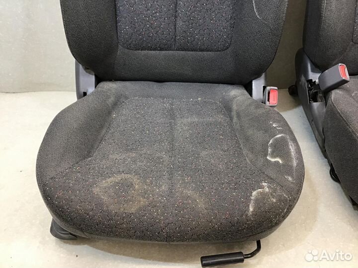 Сиденья к-кт Hyundai Accent II (тагаз) 2000-2012